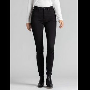 Dish Never-Fade Black Skinny Jeans